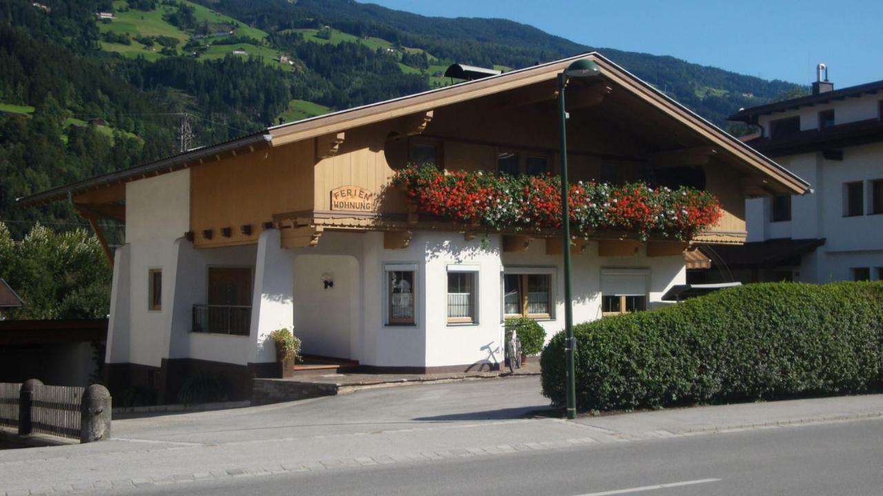 Haus Waldner Apartment Aschau Im Zillertal Exterior foto